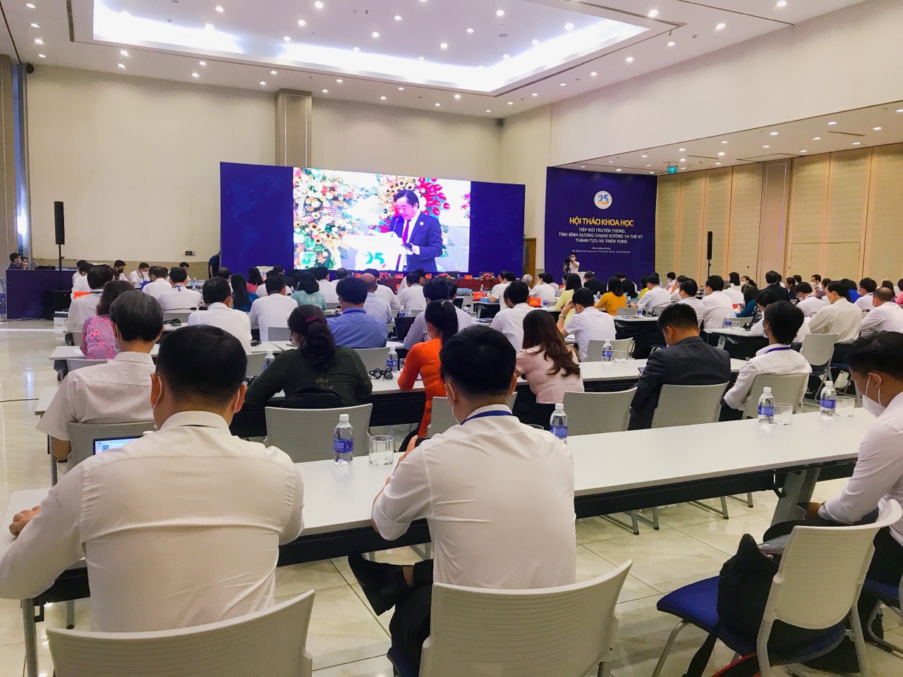 ứng dụng của hội nghị truyền hình