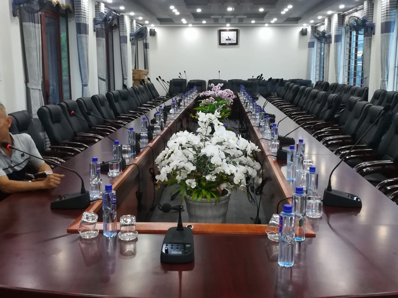 Báo giá lắp đặt âm thanh hội nghị