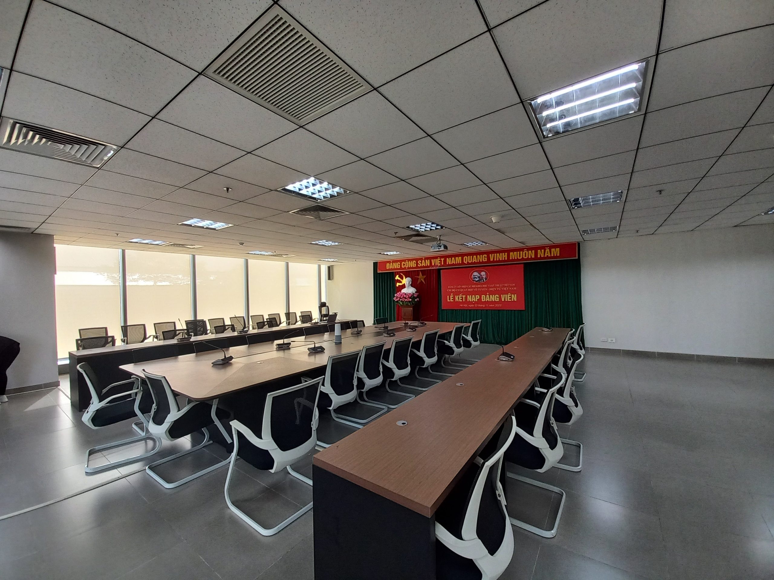 Phòng họp lớn