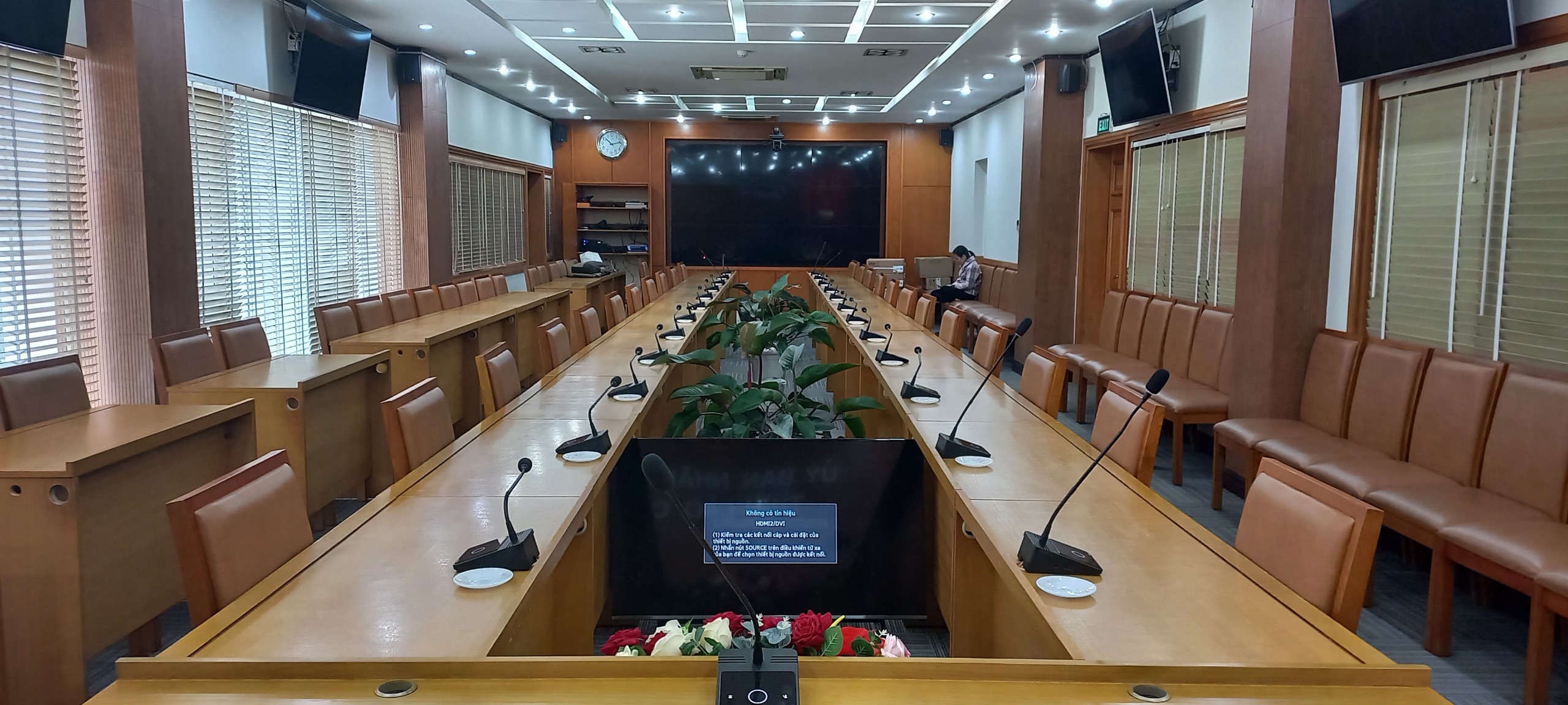 hệ thống âm thanh hội thảo cho doanh nghiệp