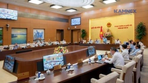 Đổi mới thiết bị văn phòng chính quyền, nâng cấp phòng họp UBND xã