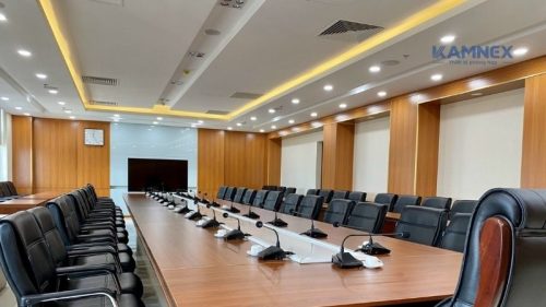 So sánh các loại thiết bị âm thanh và video cho phòng họp