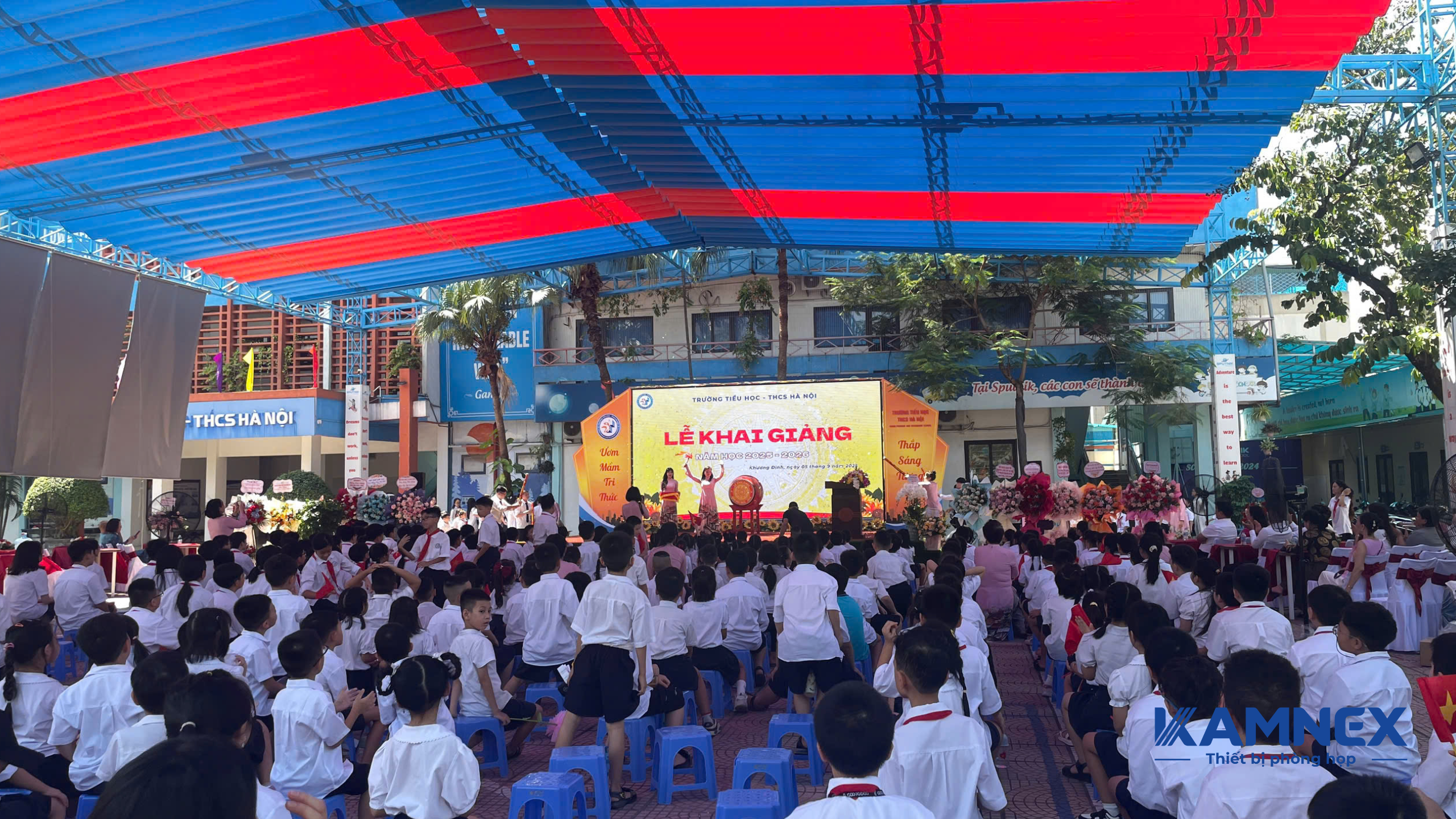 Lớp học thông minh - Tại sao lớp học thông minh là xu hướng tất yếu