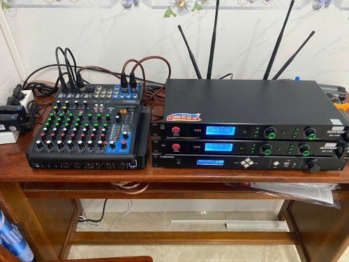 Tích hợp micro cổ ngỗng có dây trong hệ thống hội nghị hiện đại