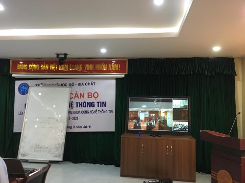 Vì sao nên dùng camera chuyên dụng cho phòng họp