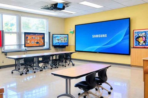man-hinh-tuong-tac-samsung-1