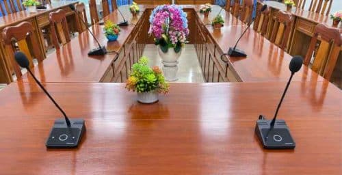 bao-gia-thiet-bi-phong-hop-30-40-nguoi-3