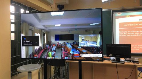 mua-sam-tivi-phuc-vu-giang-day-3