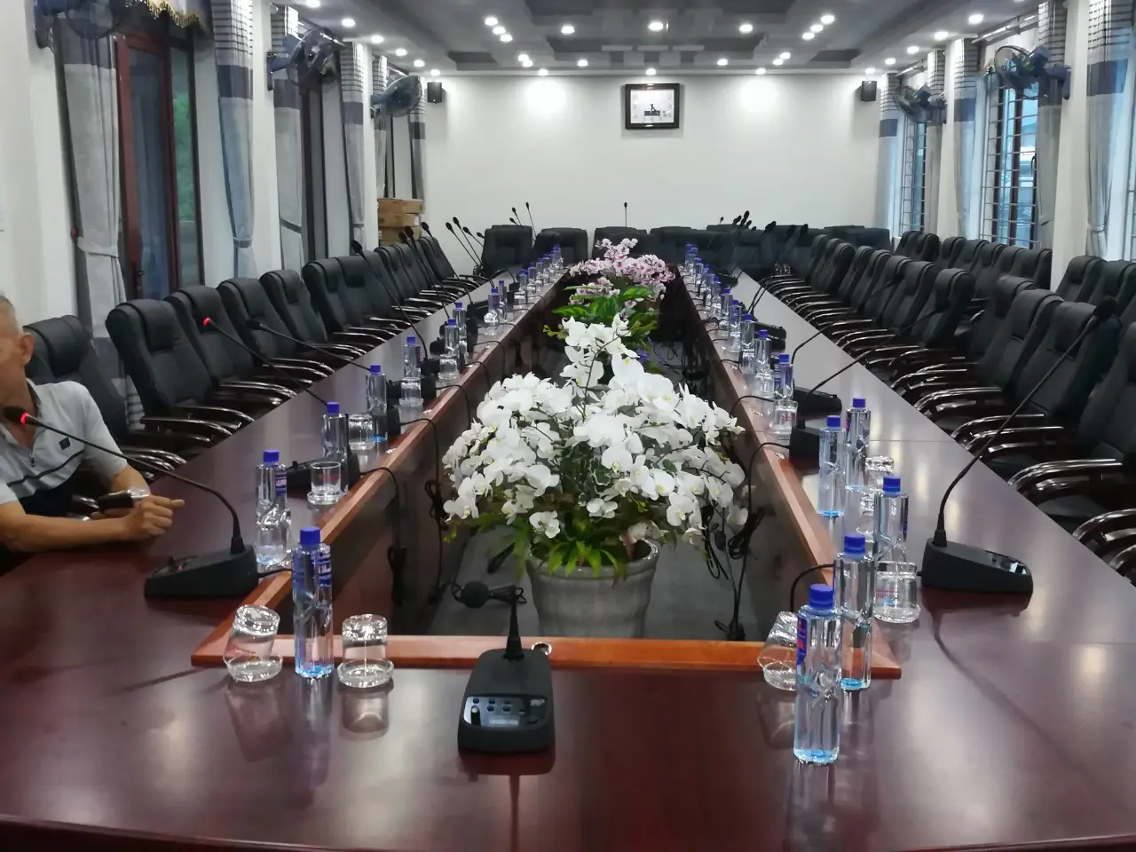 Báo giá lắp đặt âm thanh hội nghị